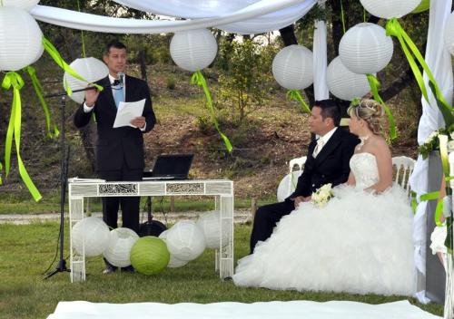 mariée Officiant de Cérémonie Laïque